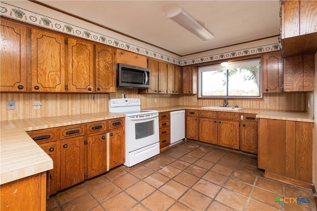 10 acres in Bell County - photo 10