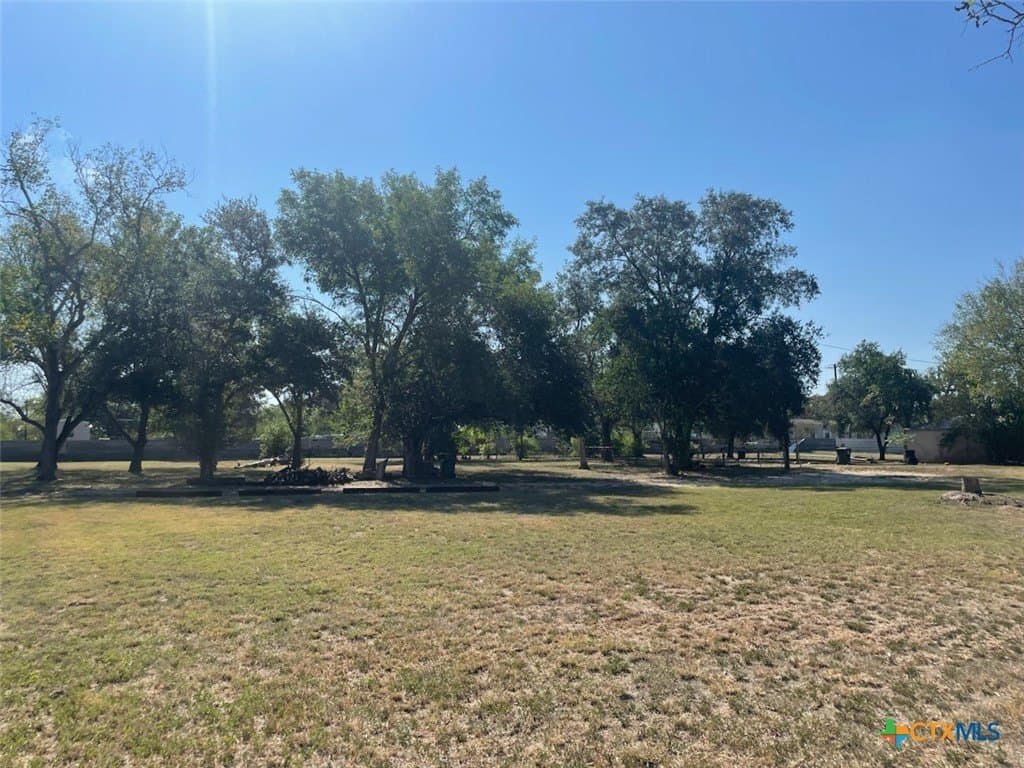 1.12 acres in Caldwell County - photo 5