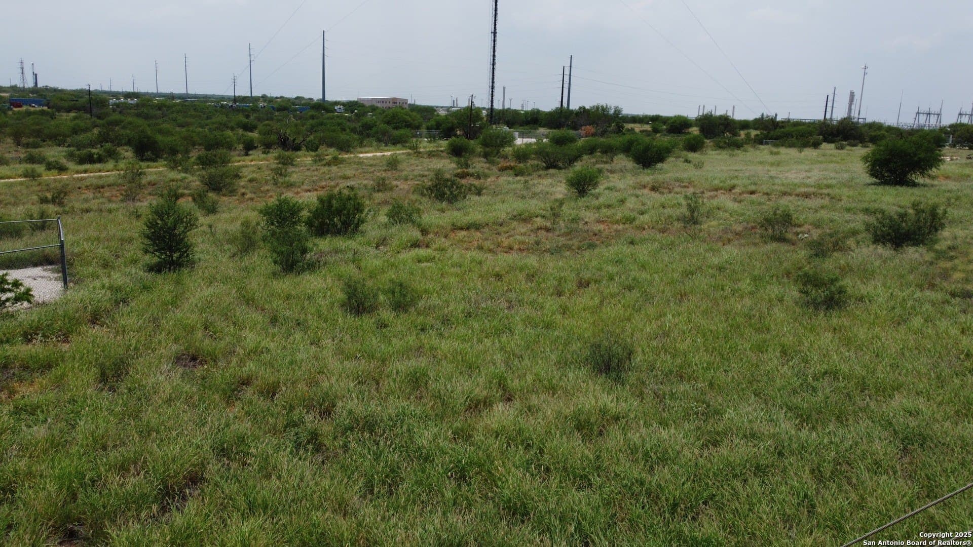 27.13 acres in La Salle County - photo 7