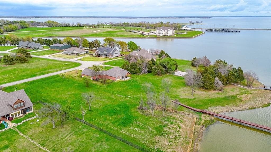 0.82 acres in Navarro County - photo 8
