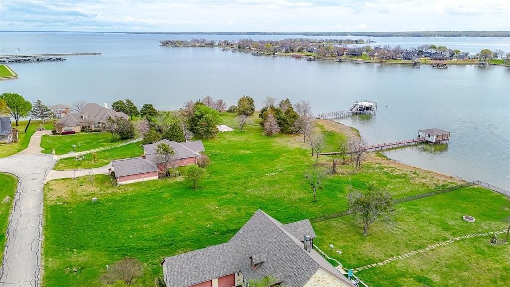 0.82 acres in Navarro County - photo 3