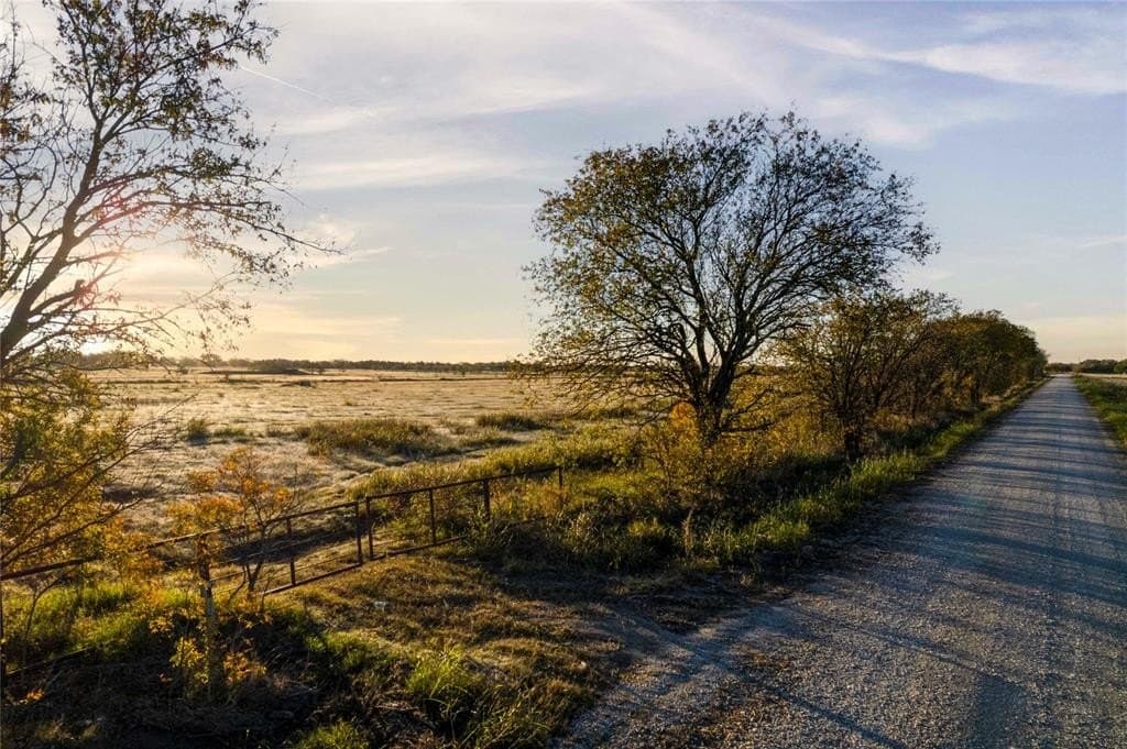 13.5 acres in Cooke County - photo 23