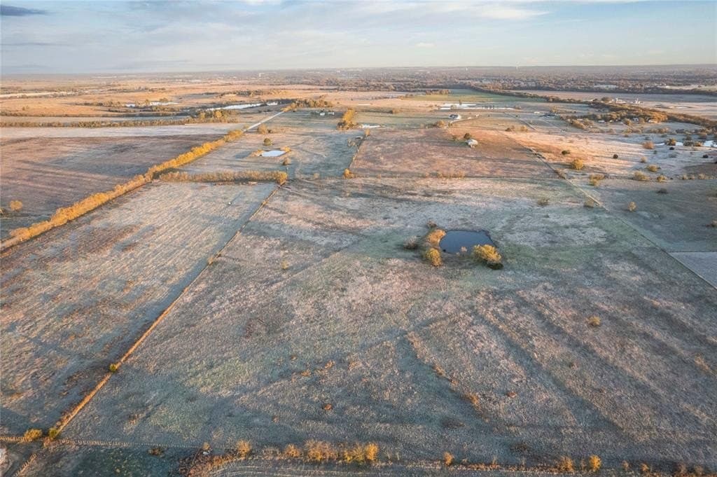 13.5 acres in Cooke County - photo 4