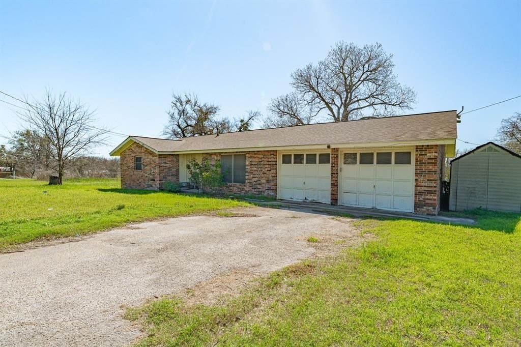 1.42 acres in Erath County - photo 16