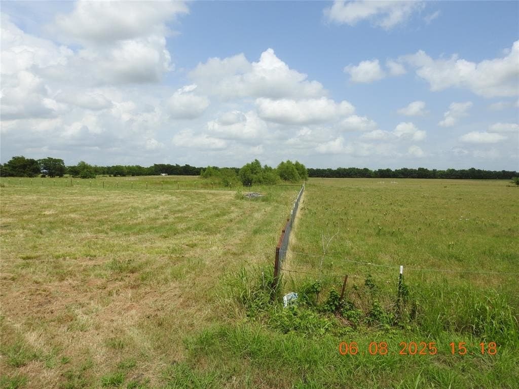 2.11 acres in Hunt County - photo 8