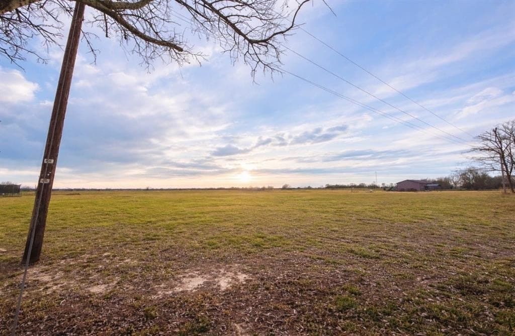 7.45 acres in Lamar County - photo 2