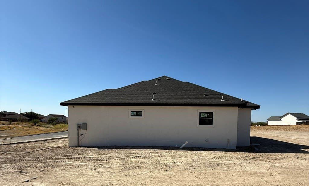 7,811 acres in Maverick County - photo 3
