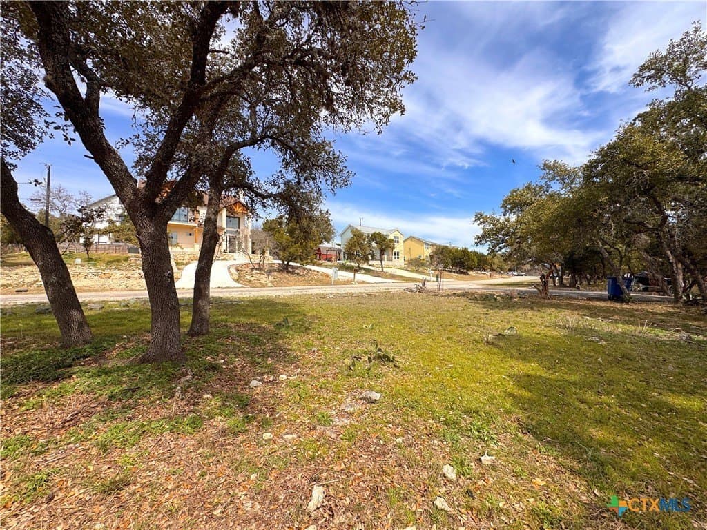 0.34 acres in Comal County - photo 3