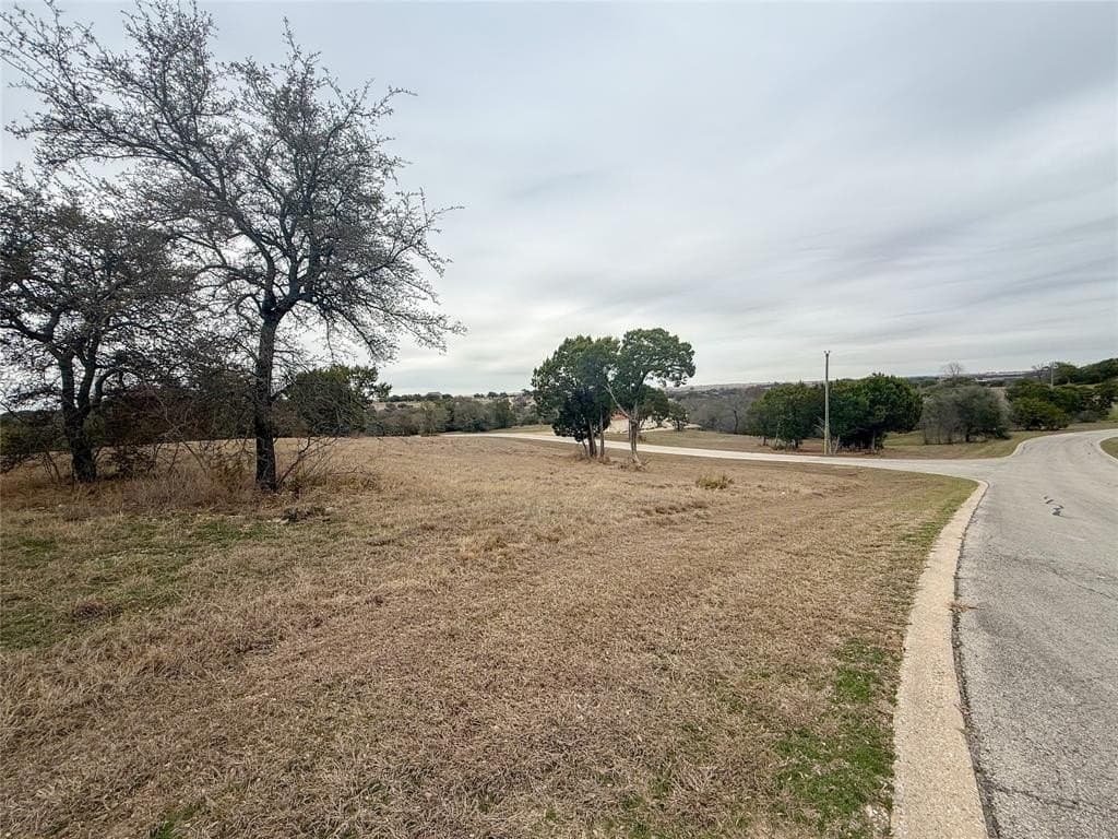 0.39 acres in Johnson County - photo 4