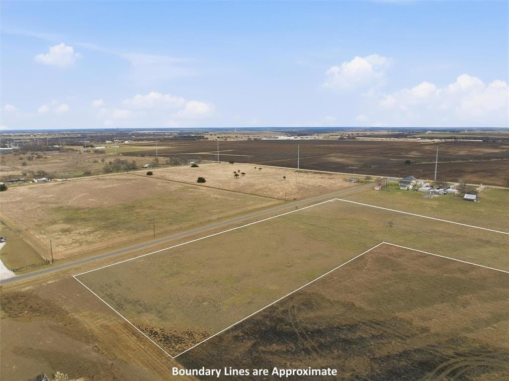 5.88 acres in McLennan County - photo 9