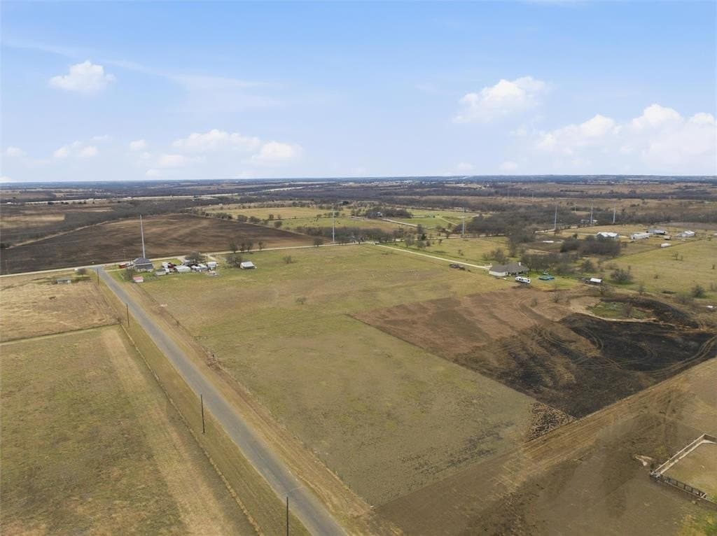 5.88 acres in McLennan County - photo 6