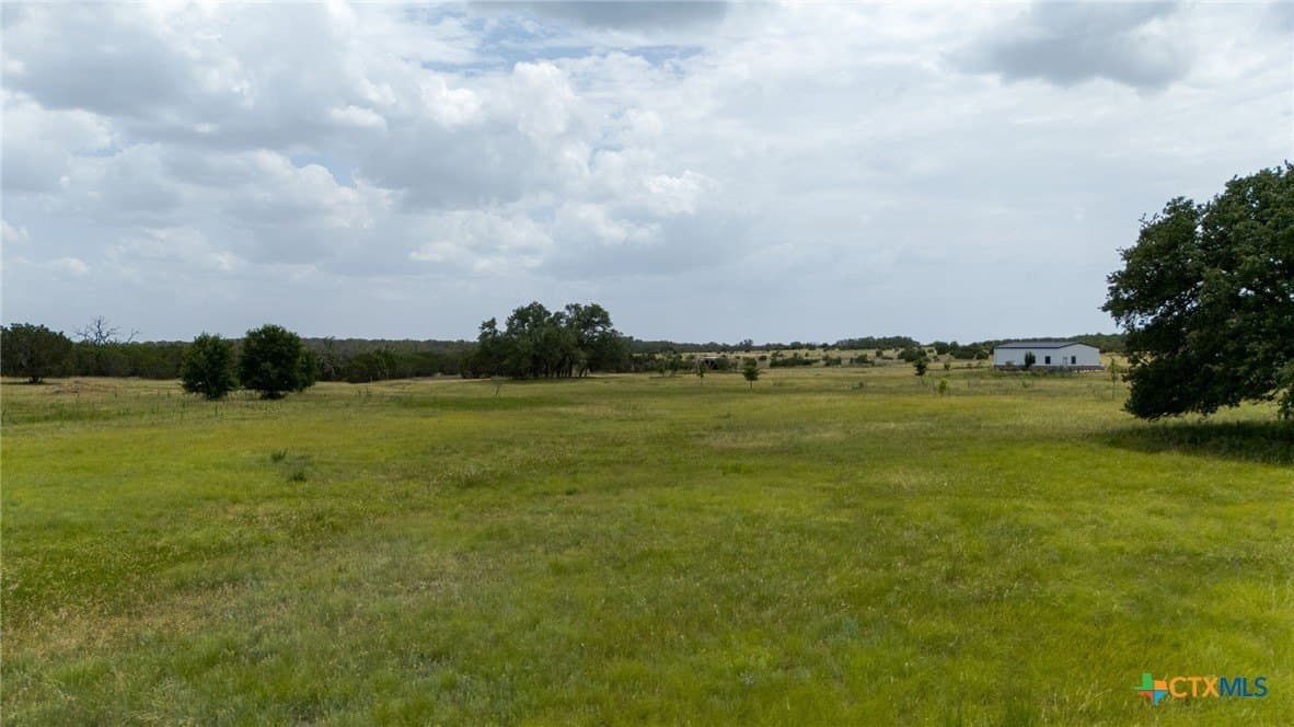 5.25 acres in Texas County - photo 9