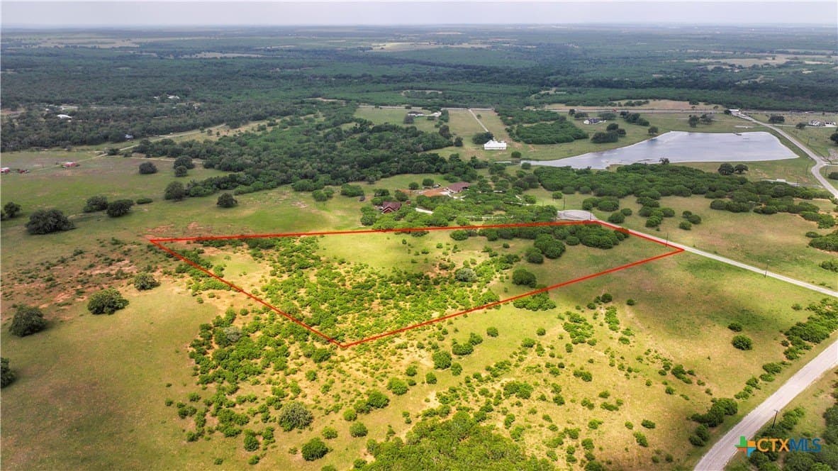 8.21 acres in Gonzales County - photo 11
