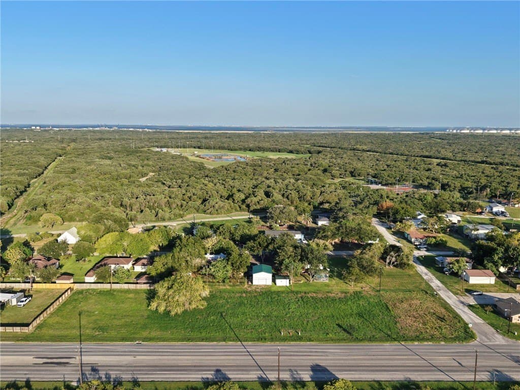 0.15 acres in San Patricio County - photo 4