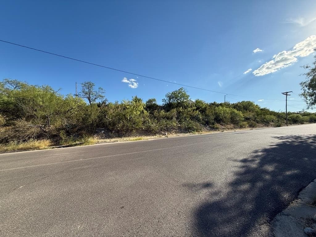 0.45 acres in Maverick County - photo 8