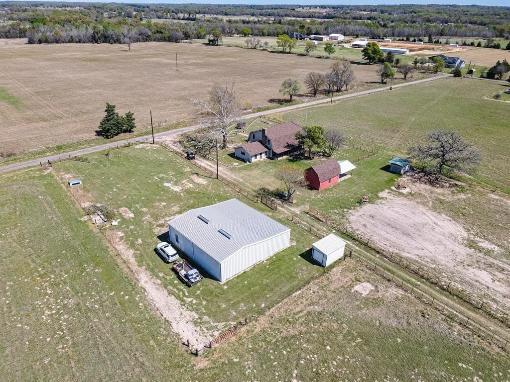 20 acres in Van Zandt County - photo 2