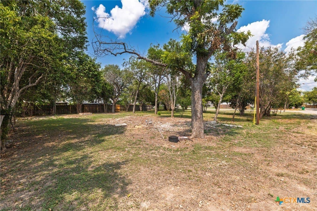 0.11 acres in Guadalupe County - photo 15