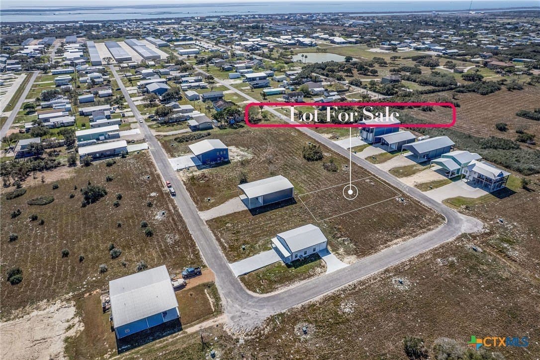 Easy St lot: 36