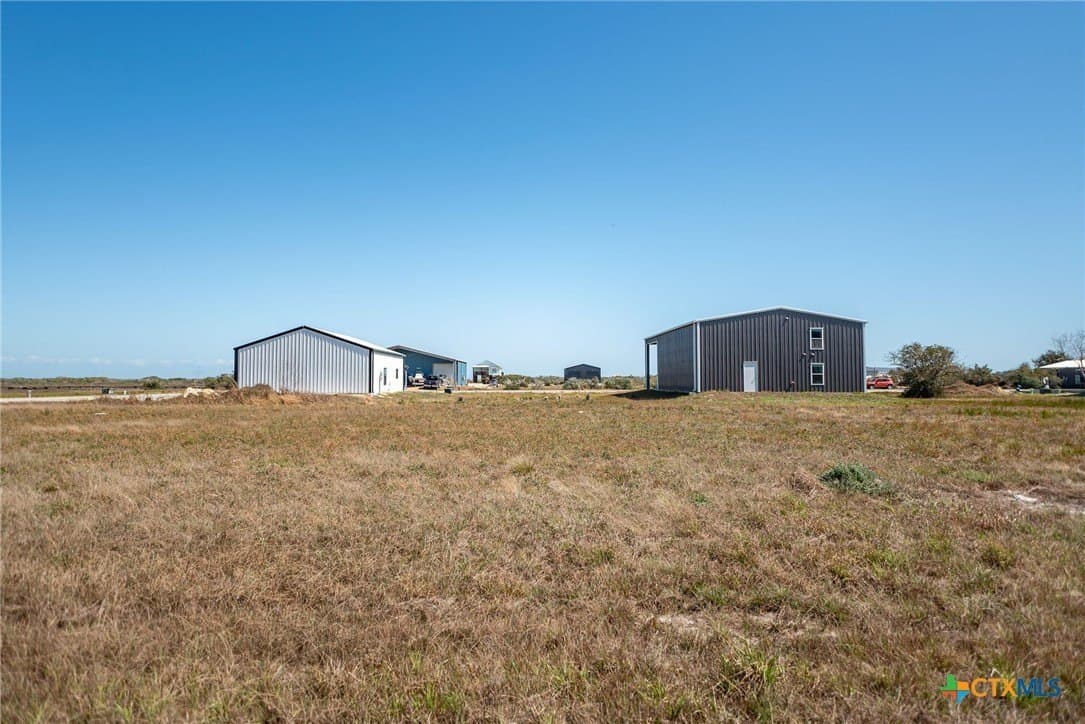 0.18 acres in Calhoun County - photo 7