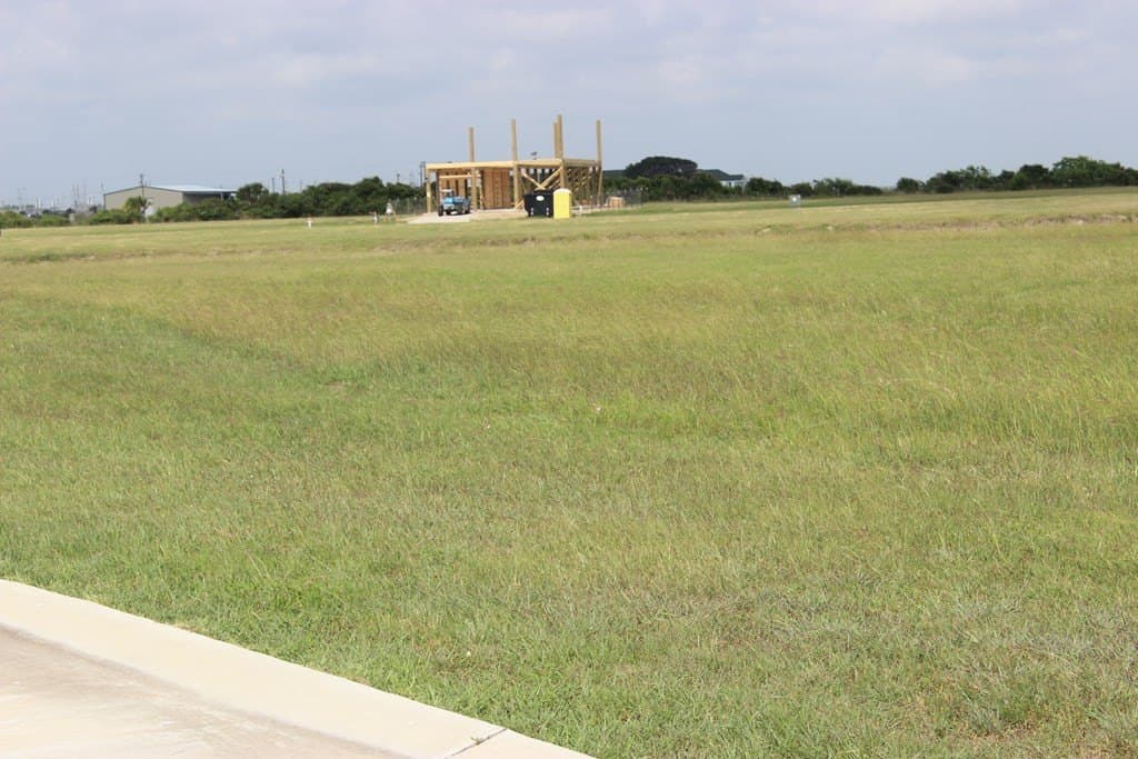 0.25 acres in Texas County - photo 4