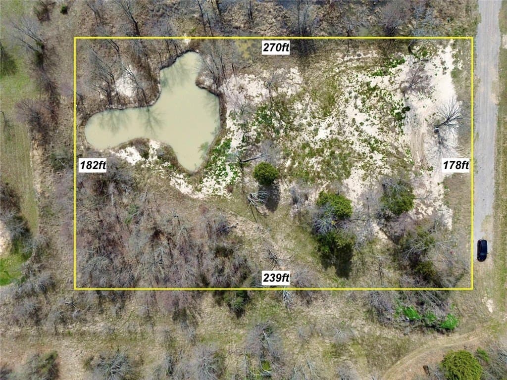 1.21 acres in Henderson County - photo 3