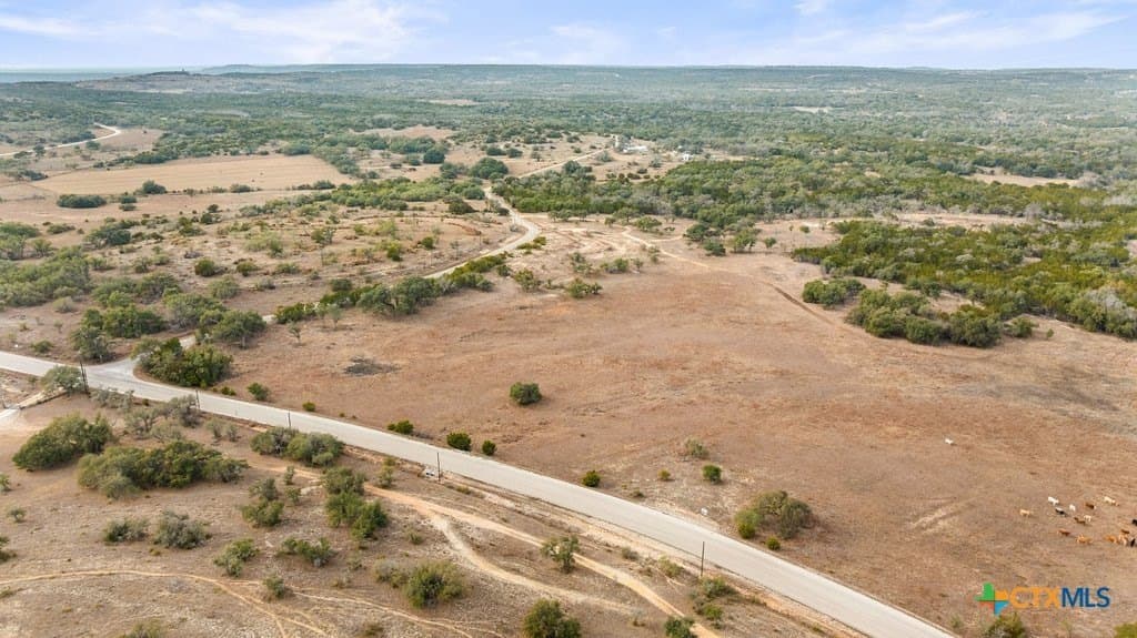 10.52 acres in Hays County - photo 4