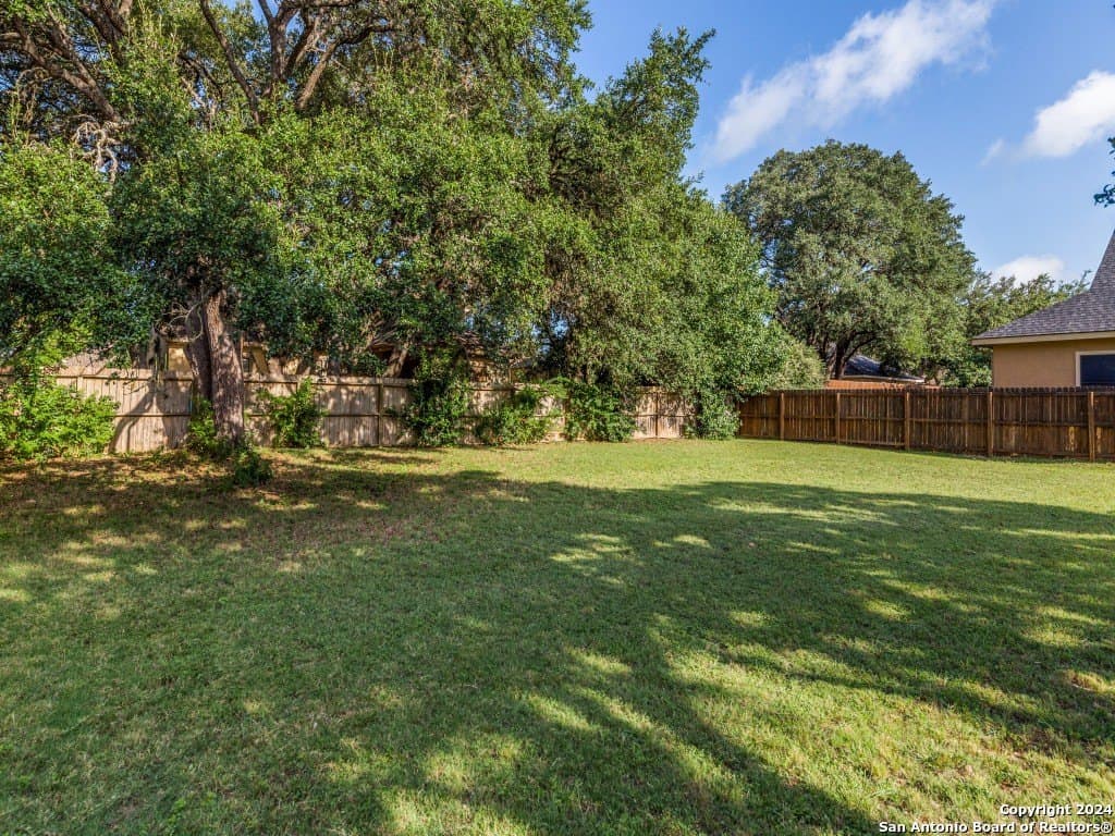 0.22 acres in Kendall County - photo 2