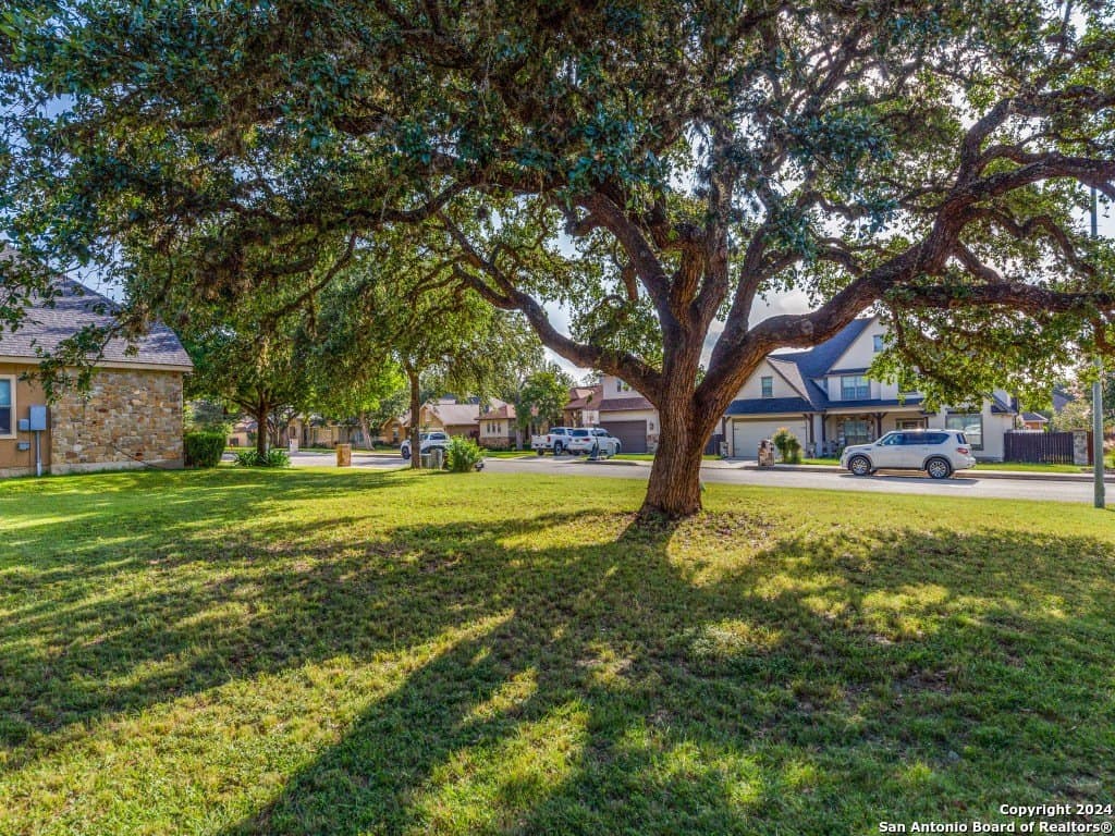 0.22 acres in Kendall County - photo 7