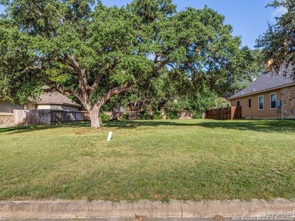 0.22 acres in Kendall County - photo 4