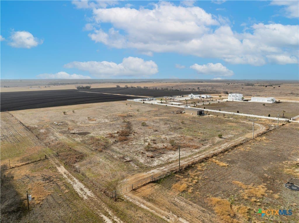 10.01 acres in Williamson County - photo 4