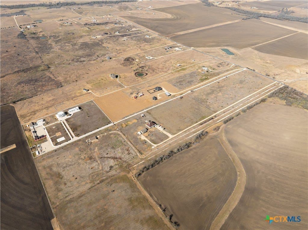 10.01 acres in Williamson County - photo 18