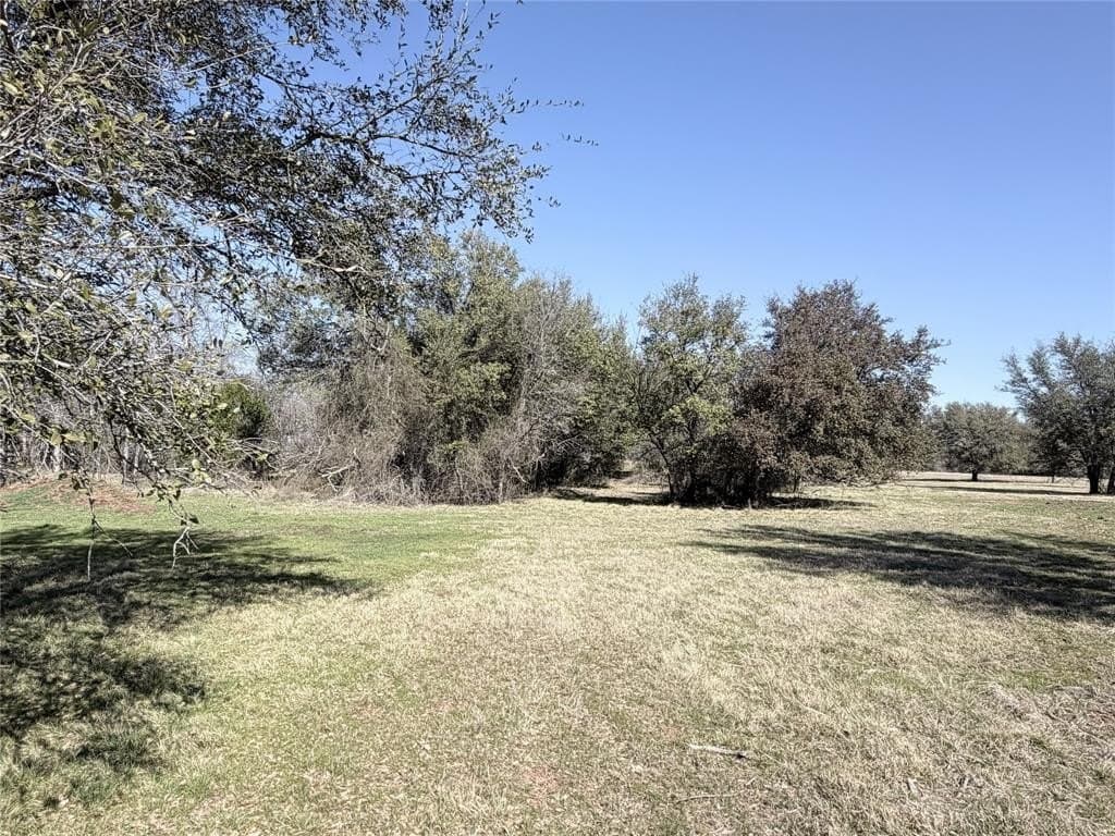 3 acres in Hill County - photo 9