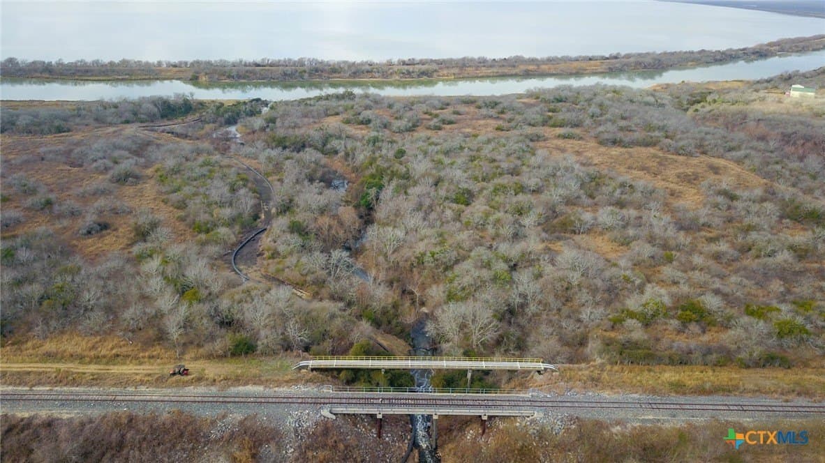 128 acres in Calhoun County - photo 10