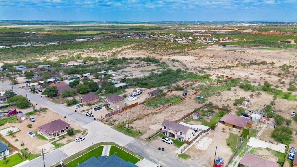 0.71 acres in Maverick County - photo 5