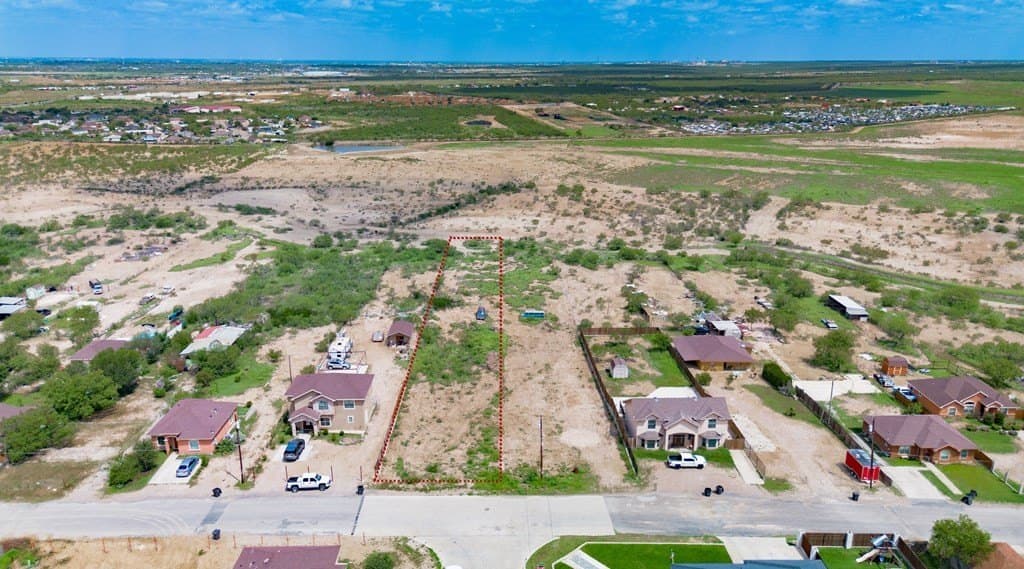 0.71 acres in Maverick County - photo 4
