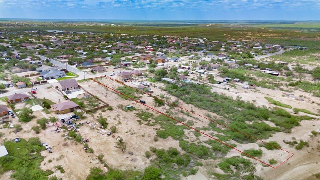 0.71 acres in Maverick County - photo 7