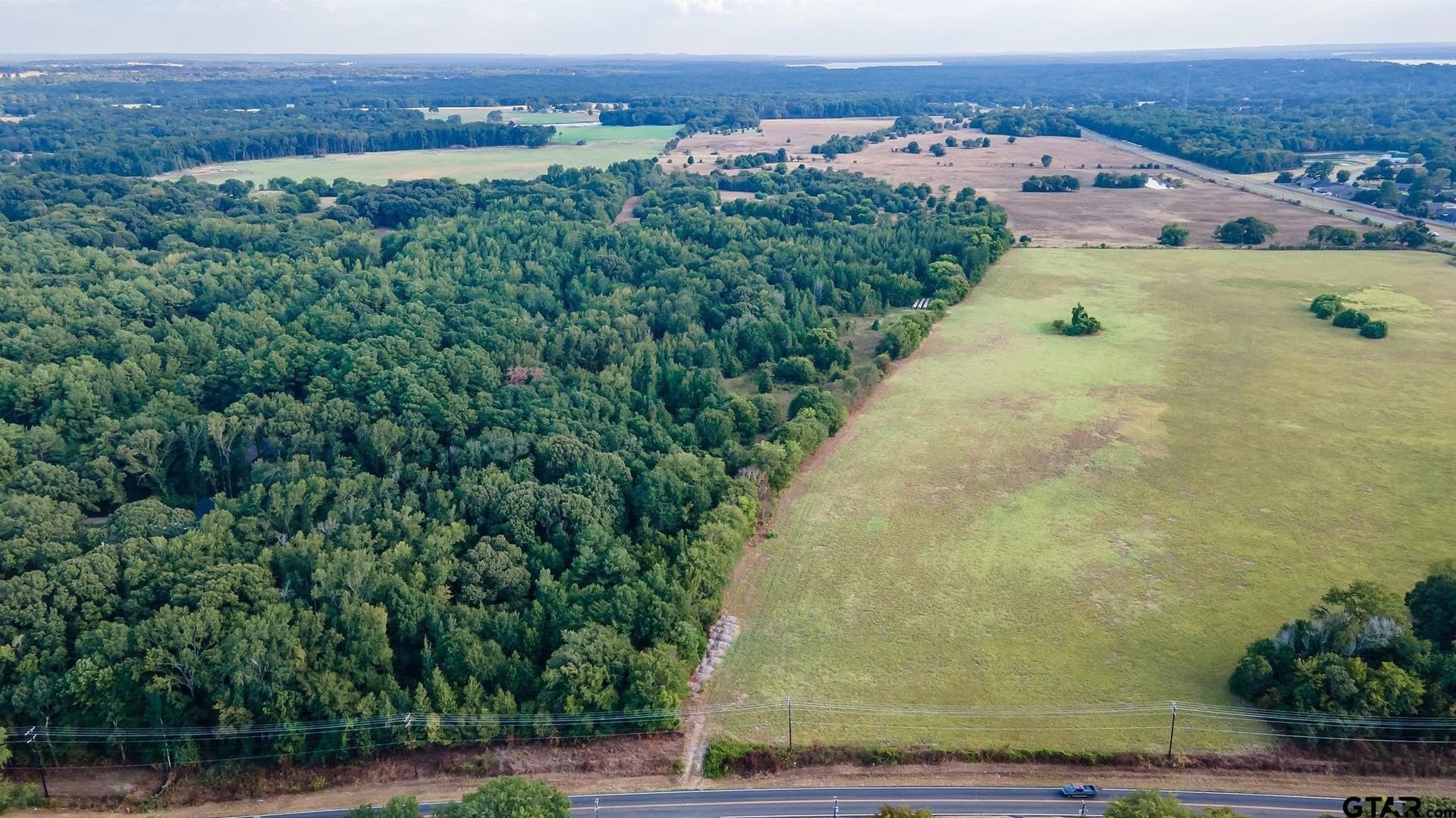 16.4 acres in Smith County - photo 2