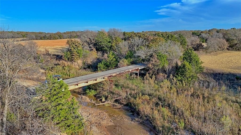 100 acres in Cooke County - photo 20
