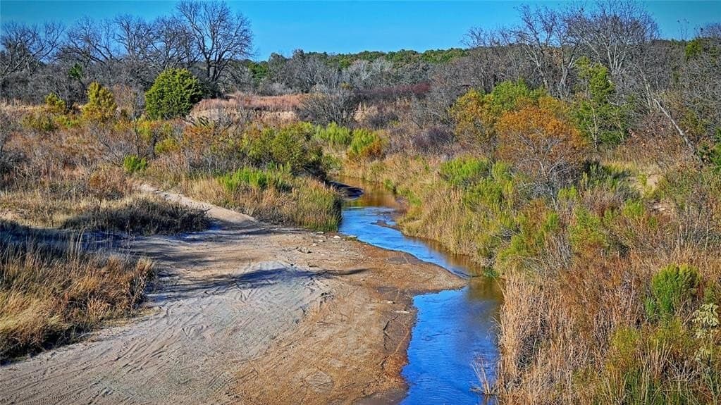 100 acres in Cooke County - photo 34