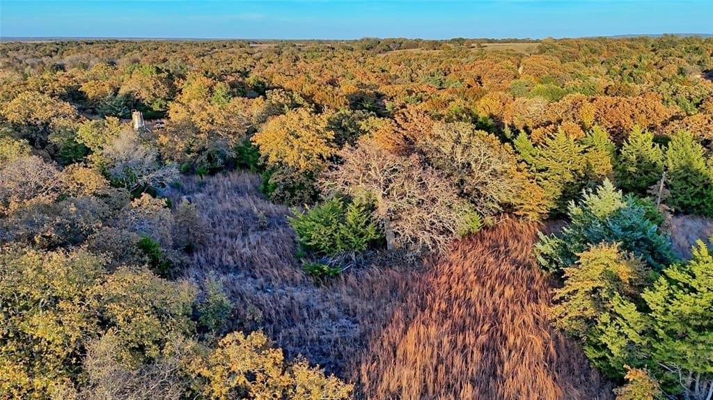 100 acres in Cooke County - photo 27
