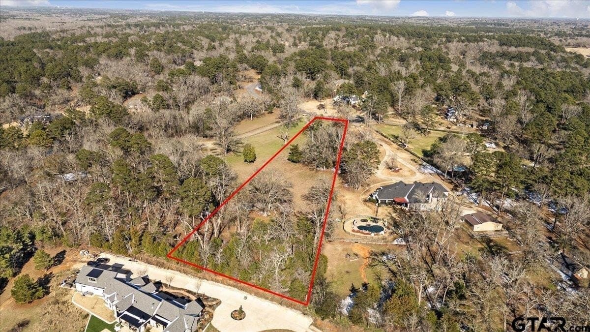 3.13 acres in Smith County - photo 3