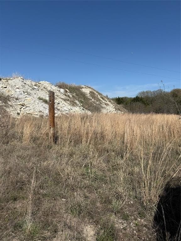 10 acres in Hill County - photo 13