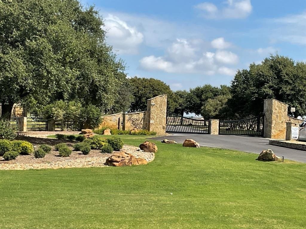 12.67 acres in Tarrant County - photo 5
