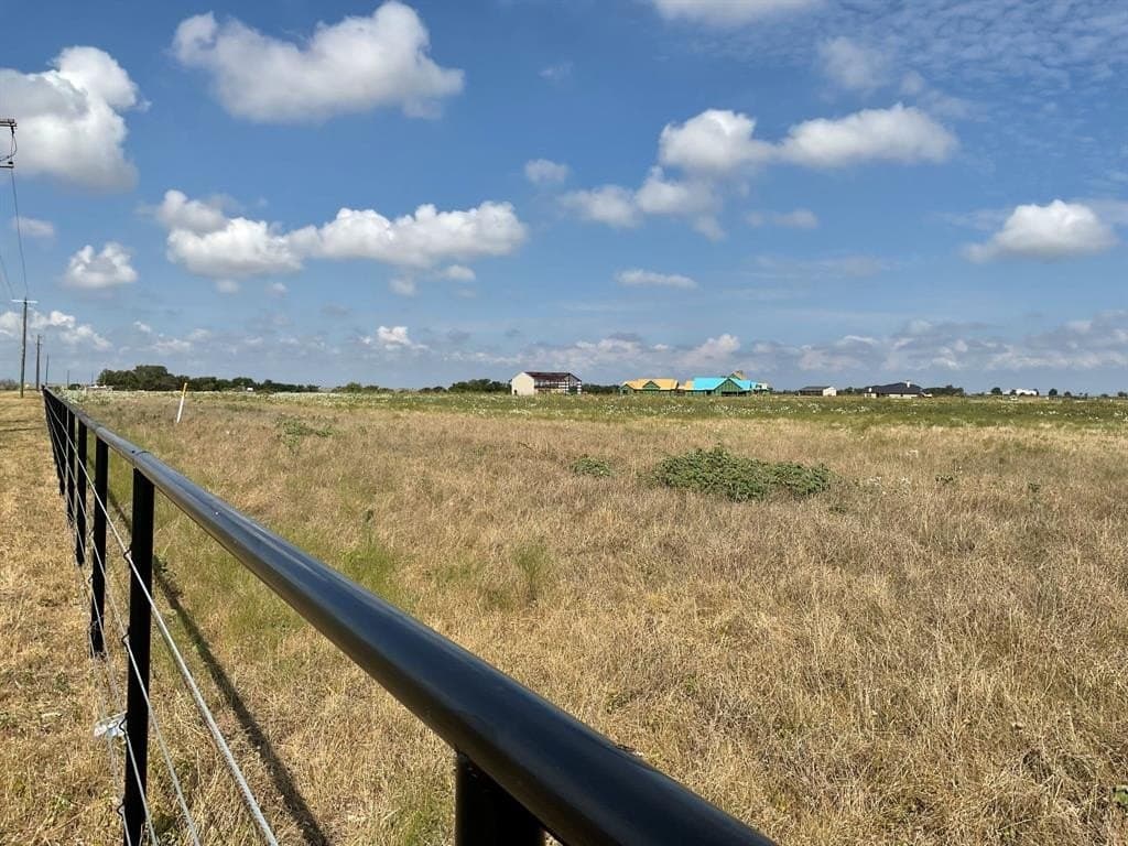 12.67 acres in Tarrant County - photo 29