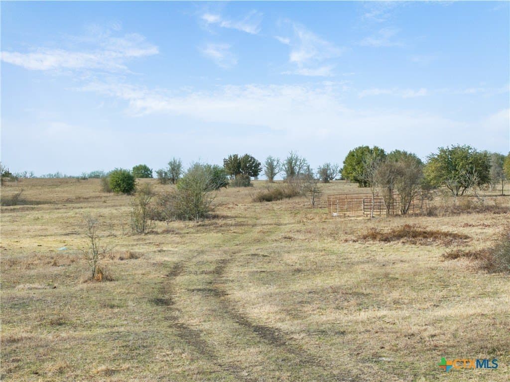 23.59 acres in Fayette County - photo 11