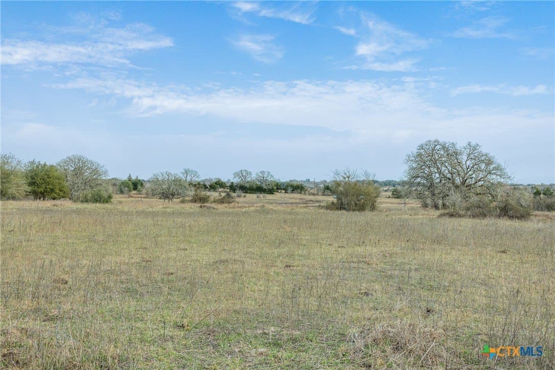 23.59 acres in Fayette County - photo 9