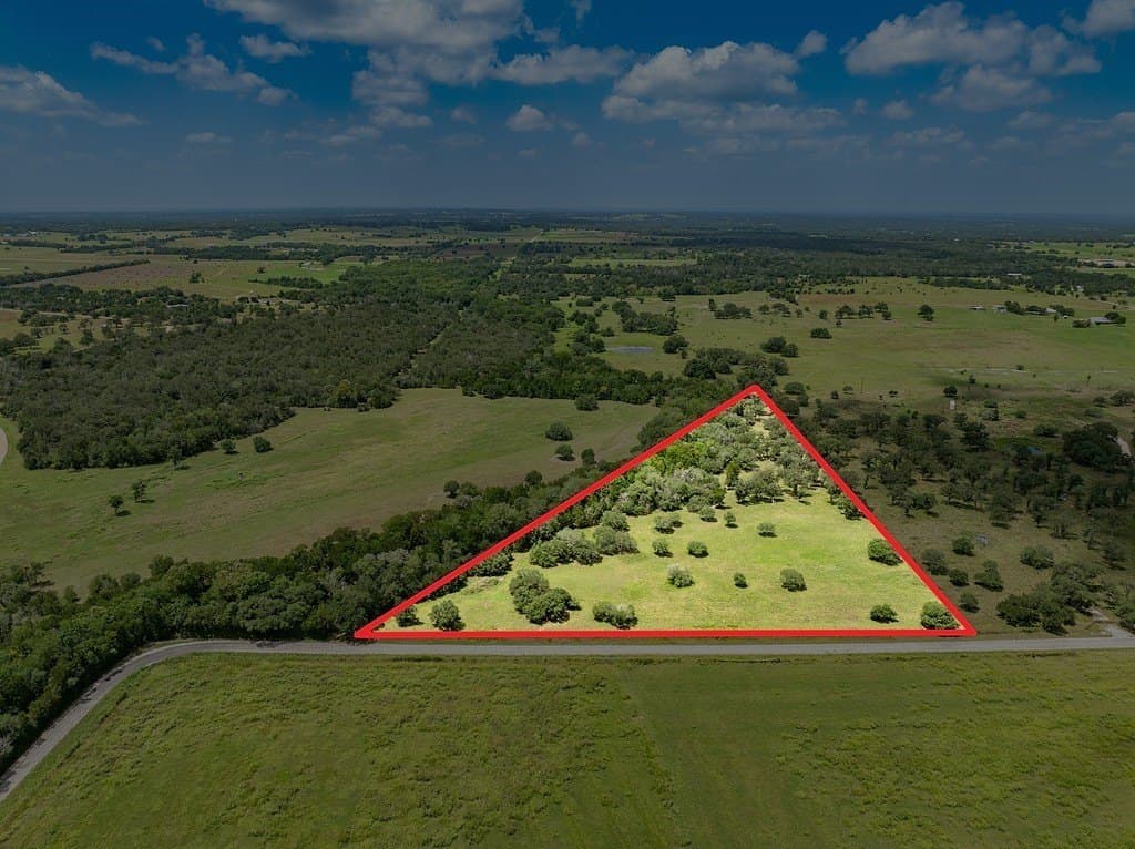 6 acres in Fayette County - photo 3