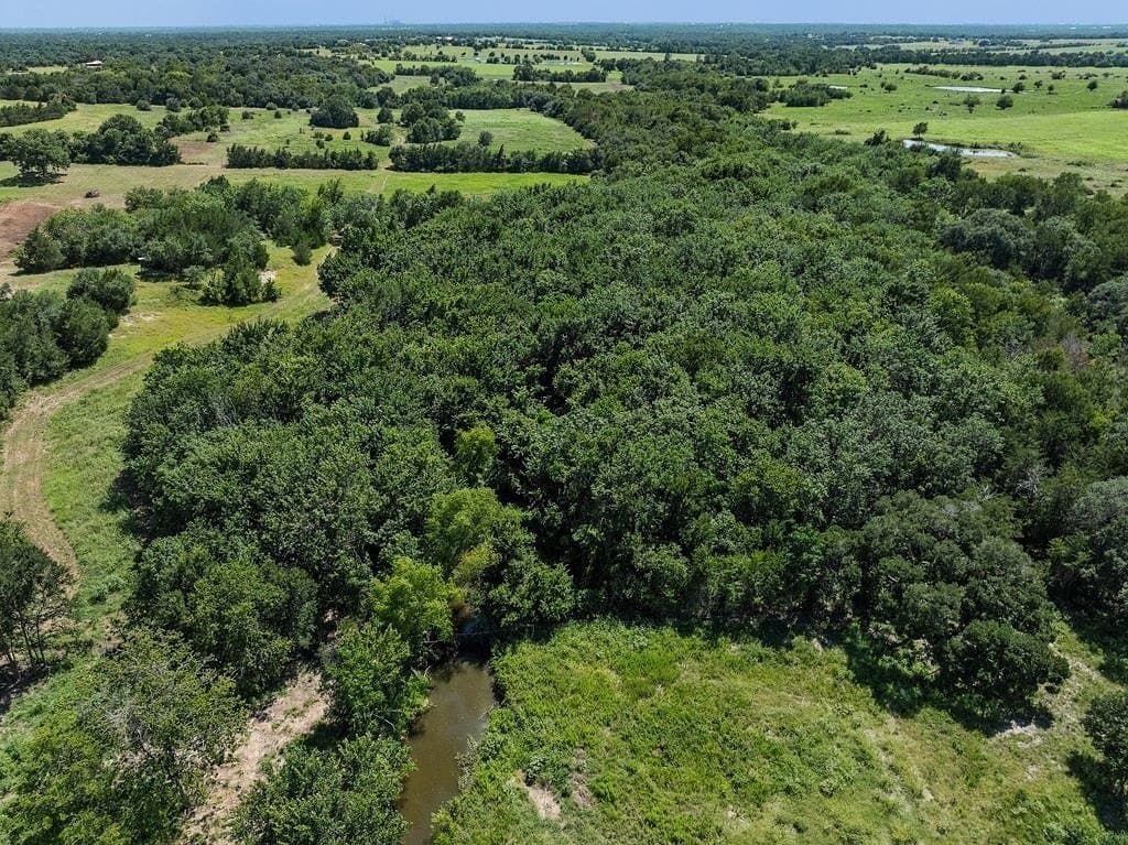 33.43 acres in Fayette County - photo 5