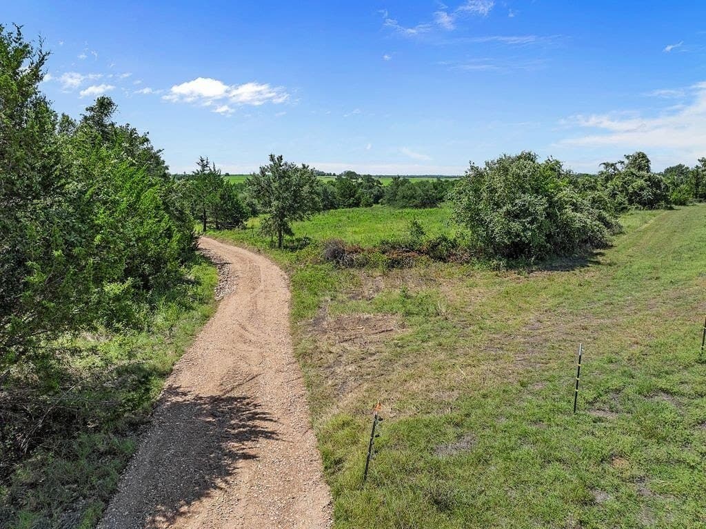 33.43 acres in Fayette County - photo 6