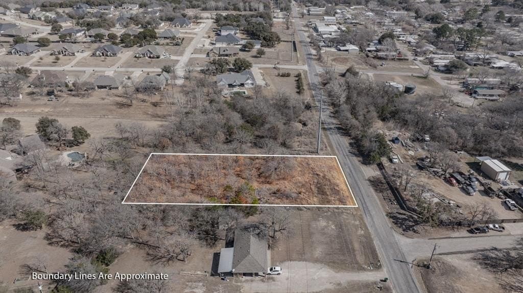 0.83 acres in Hood County - photo 9